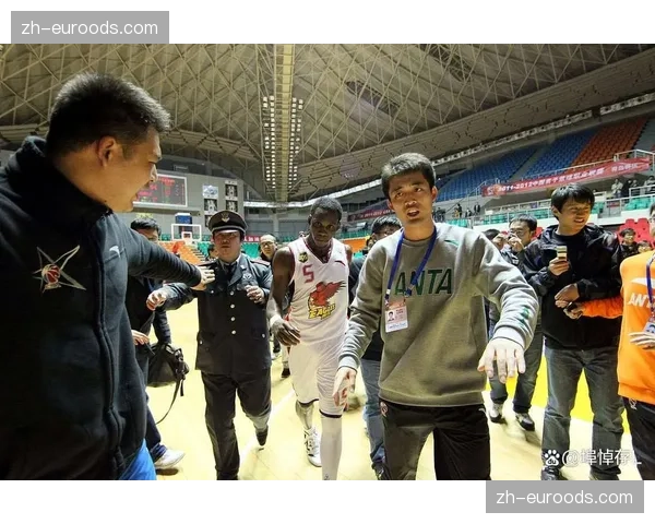 广东宏远年投3000万青训 年轻球员成薪资空间破解关键 广东宏远年投3000万青训 年轻球员成薪资空间破解关键