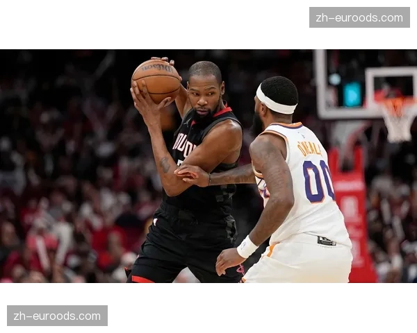 火箭客场不敌雷霆 杜兰特空砍38分暴露阵容磨合问题